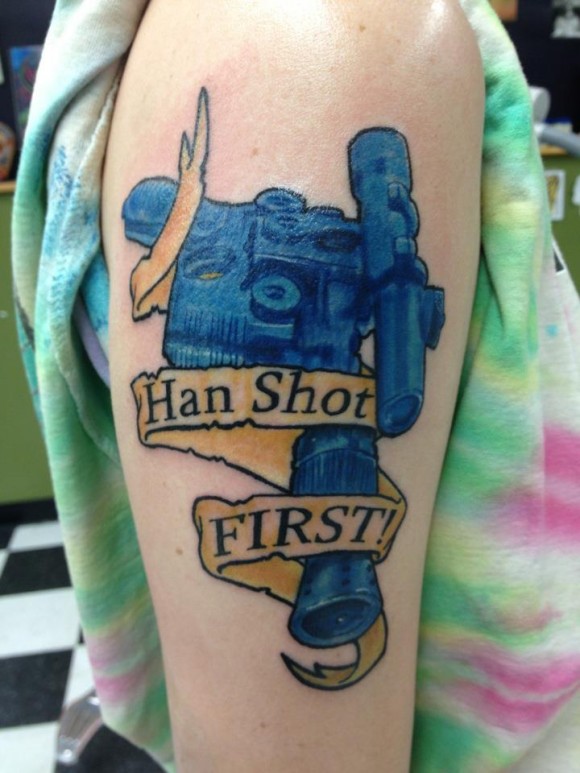 Han schoss erstes Tattoo